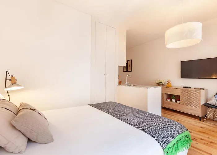 D&s - Falling Leaves * Porto