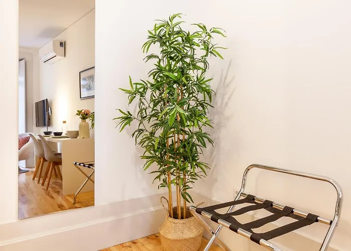 D&s - Falling Leaves Apartment *