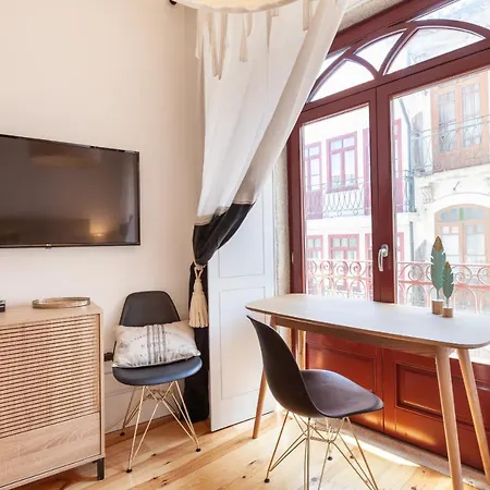 D&s - Falling Leaves Lägenhet