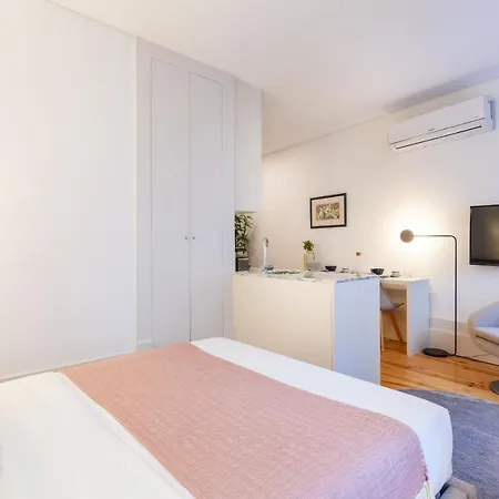 D&s - Falling Leaves Lägenhet