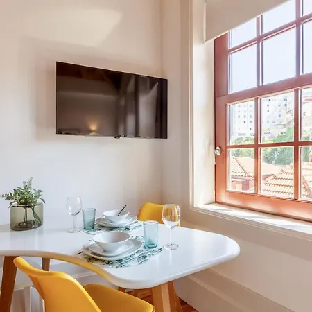 D&s - Falling Leaves