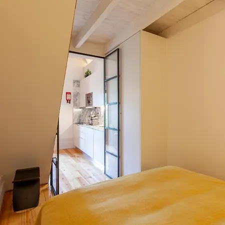 D&s - Falling Leaves