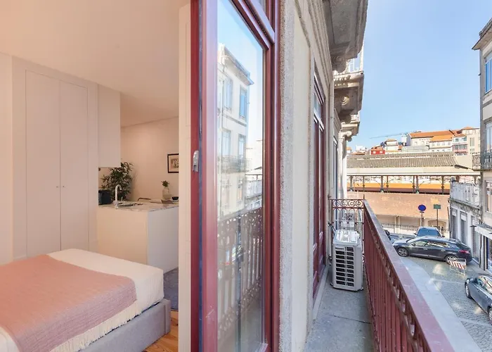 D&s - Falling Leaves