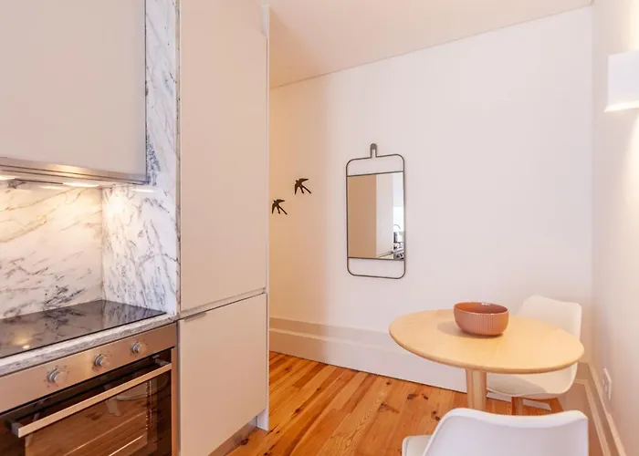 D&s - Falling Leaves