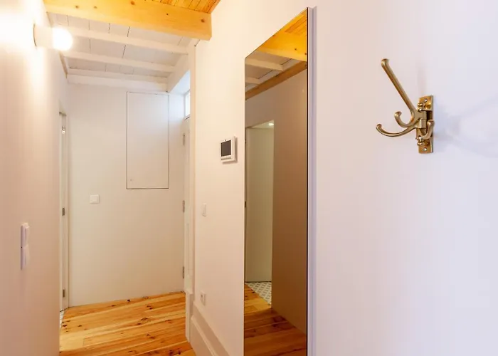 D&s - Falling Leaves Πόρτο