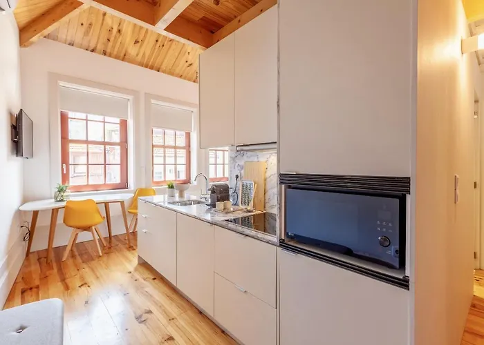 Lejlighed D&s - Falling Leaves *