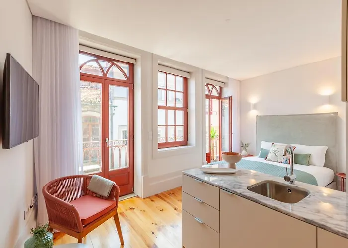 D&s - Falling Leaves Lägenhet *