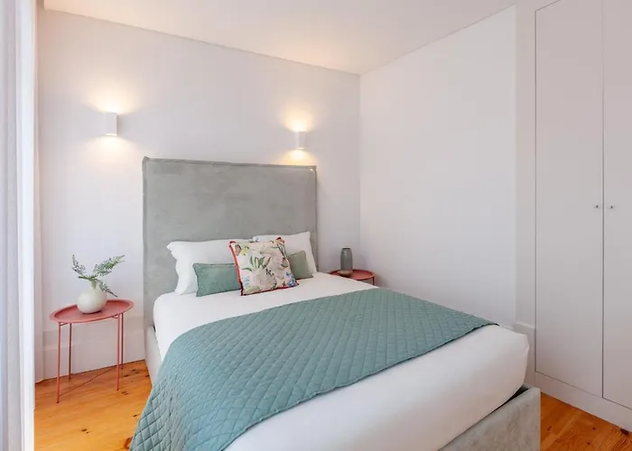 Lägenhet D&s - Falling Leaves