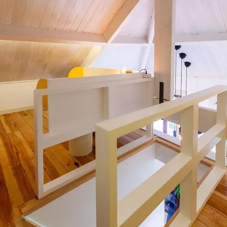 Daire D&s - Falling Leaves *