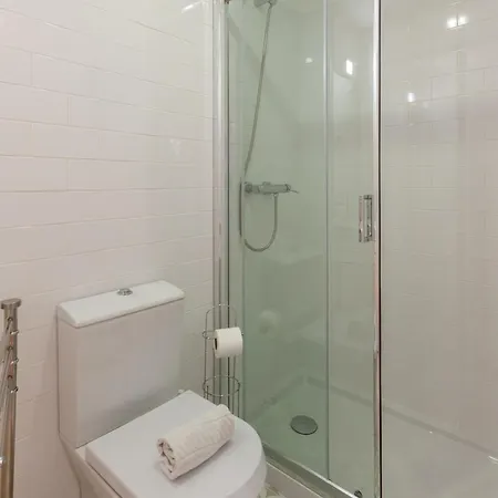 D&s - Falling Leaves Daire *